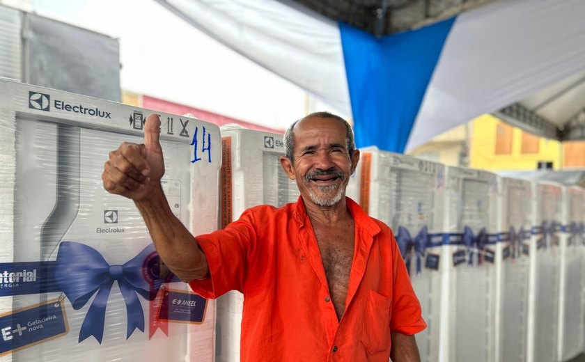 Melhorias na rede elétrica e entrega de geladeiras marcam o encerramento da Caravana da Equatorial em Arapiraca e União dos Palmares