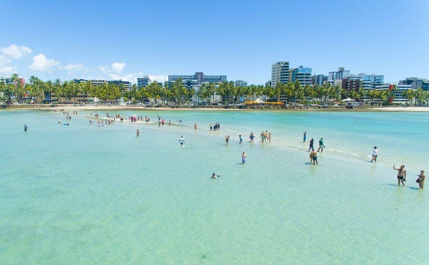 Maceió está entre destinos mais procurados do país nos últimos dois meses