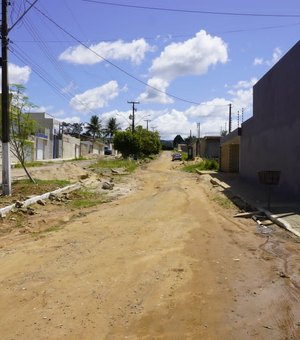 Prefeitura de Palmeira dos Índios realiza topografia para pavimentação do Parque das Mangueiras, TransMandioca e Lagoa do Rancho