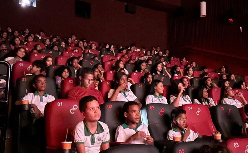 Prefeitura de Branquinha garante dia de lazer para estudantes que realizaram o SAEB