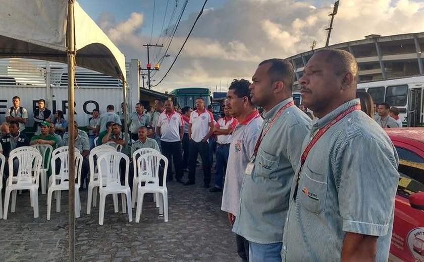 Com extinção de contrato, 130 funcionários da Veleiro serão remanejados para outras empresas