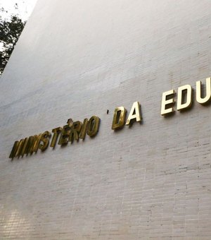 Indígenas e quilombolas já podem concorrer a bolsas em curso superior