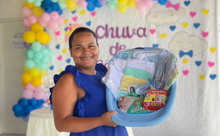 Olhar de Mãe: novas gestantes são beneficiadas com entrega de enxovais