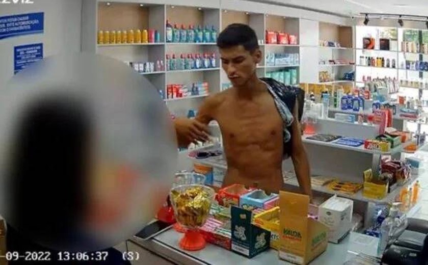 Vídeo. Homem assalta farmácia e ainda agradece: “Obrigado”