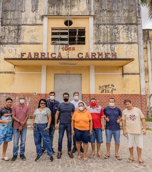 Prefeito JHC visita ruínas da antiga Fábrica Carmen para tornar local em espaço turístico