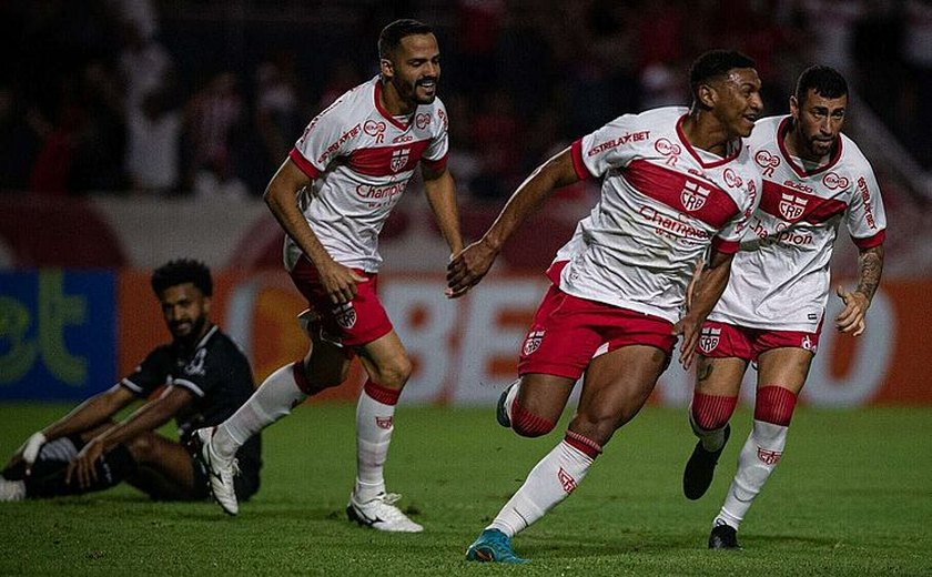 Série B: CRB e Ponte empatam em 1 a 1 em jogo com gols no 1º tempo