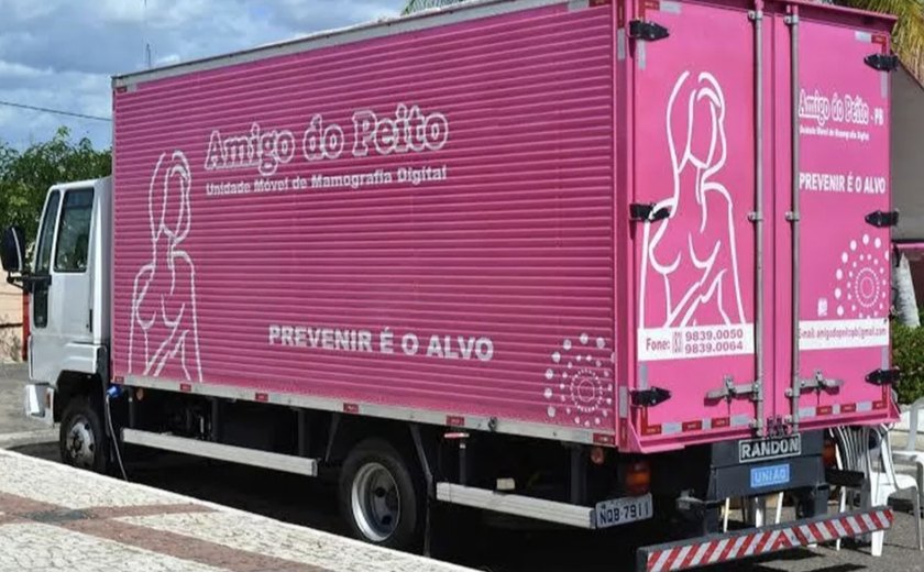 Caminhão Amigo do Peito atende mulheres em Branquinha para exames de mamografia