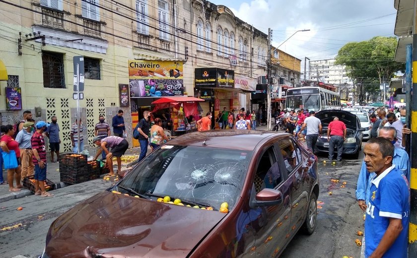 Uber agredido no Centro volta ao HGE após ser liberado, passa por cirurgia e é intubado