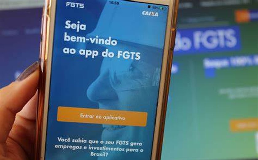 Brasileiros tem até hoje para solicitar saque extraordinário do FGTS