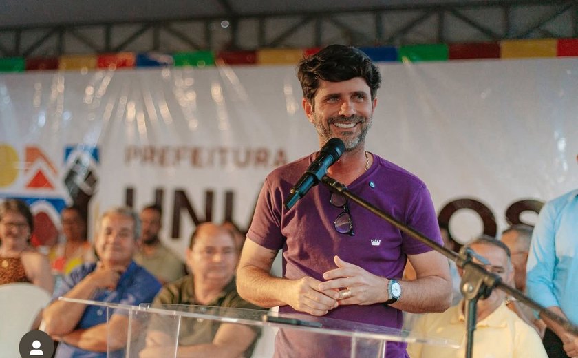 Prefeito Júnior Menezes é homenageado com Medalha Zumbi dos Palmares em decreto estadual