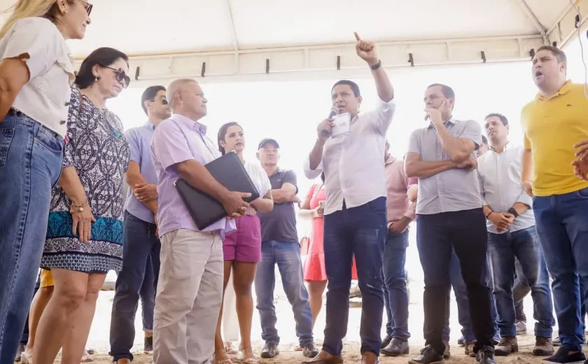 Prefeitura de Palmeira dos Índios lança pedra fundamental do Parque Aquático Graciliano Ramos