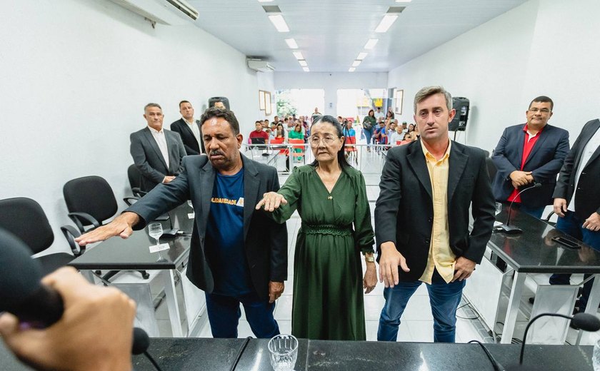 Raphael Pedrosa, Valdo do Calçamento e Dona Miriam tomam posse como vereadores