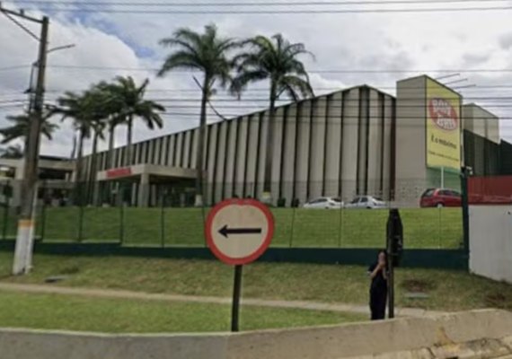 Funcionário mata três colegas com faca em fábrica da Bombril e morre na delegacia