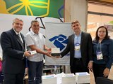 Prefeito de Branquinha participa de Caravana Federativa e recebe equipamentos da Receita Federal