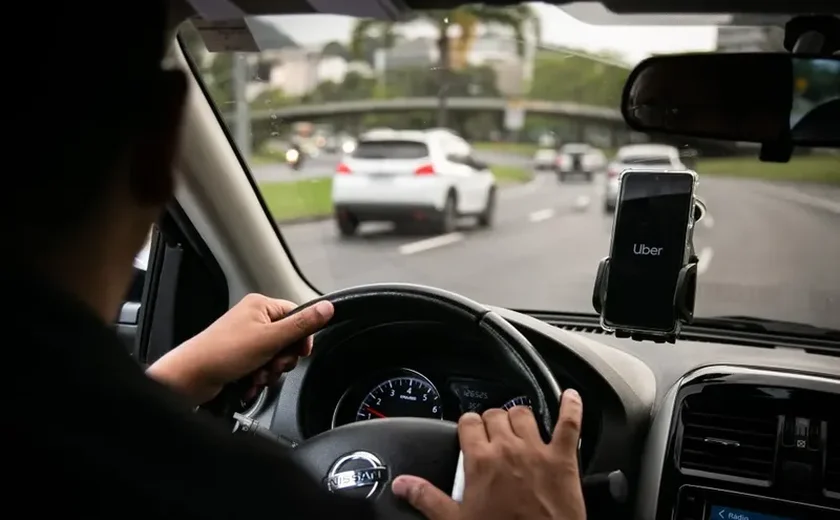 Associação dos Motoristas por Aplicativo de AL é contra trabalho com carteira assinada: