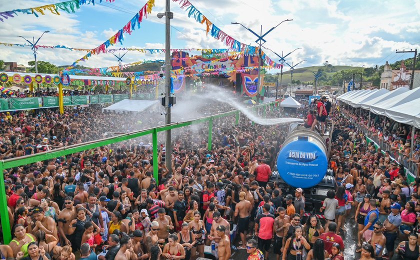 Último dia de Mela Mela anima foliões e leva milhares as ruas de São José da Laje