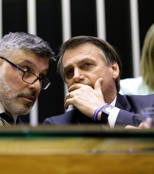 Alexandre Frota pede CPI para investigar facada em Bolsonaro