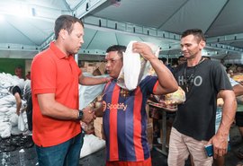 Prefeitura de Murici distribui 26 toneladas de peixe e cestas nutricionais para a Semana Santa