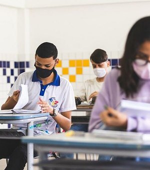 Ano letivo nas escolas da rede estadual tem início nesta segunda-feira