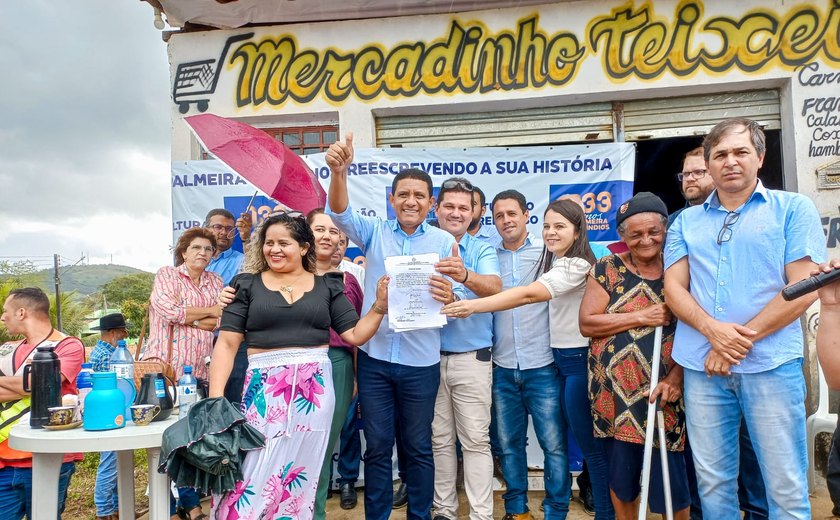 Júlio Cezar assina Ordem de Serviço para obras do loteamento Padre Ludugero