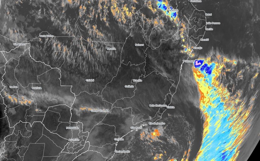 Alagoas está sob alerta de chuvas fortes durante todo fim de semana, podendo causar desastre semelhante ao de 2010