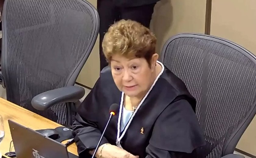 Desembargadora que ganhou R$ 91 mil por mês diz que fim de penduricalhos pode levar juízes à 'escravidão'