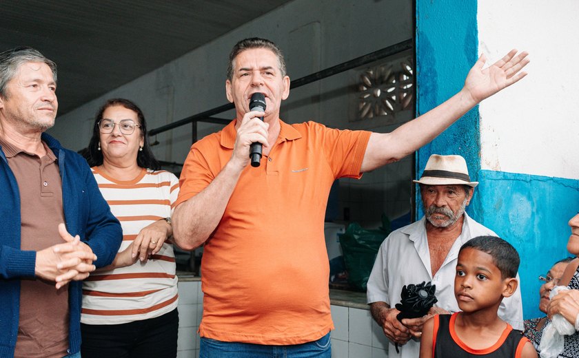 Prefeito de Ibateguara anuncia creche e 25 casas populares