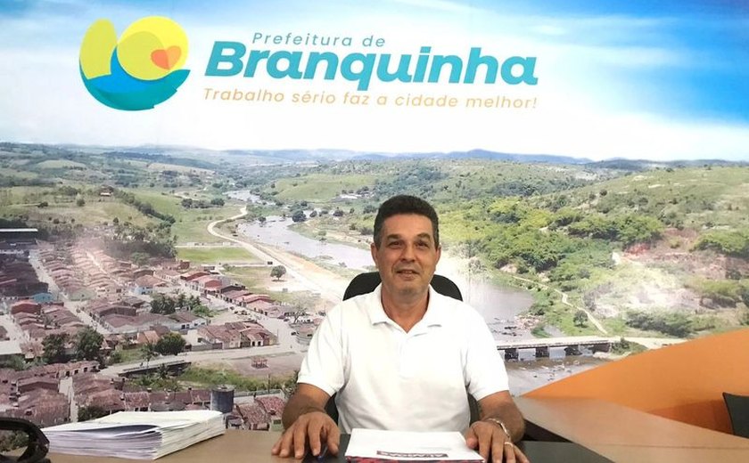 Prefeitura de Branquinha antecipa salário de dezembro