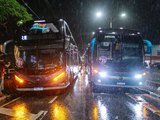Prefeito Júnior Menezes acompanha embarque de mais de 2 mil romeiros palmarinos rumo ao Juazeiro do Norte