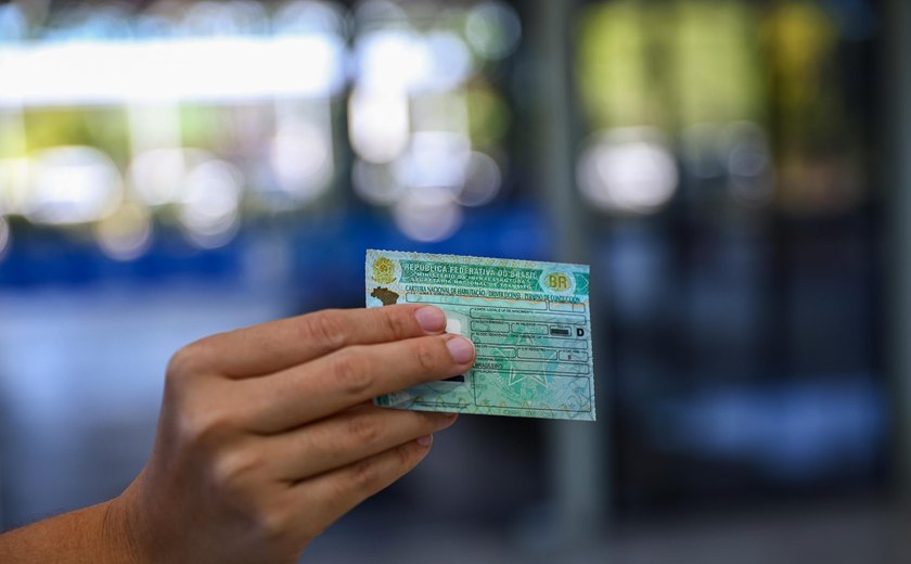 CNH do Trabalhador: Confira lista de selecionados para o programa gratuito do Governo de Alagoas