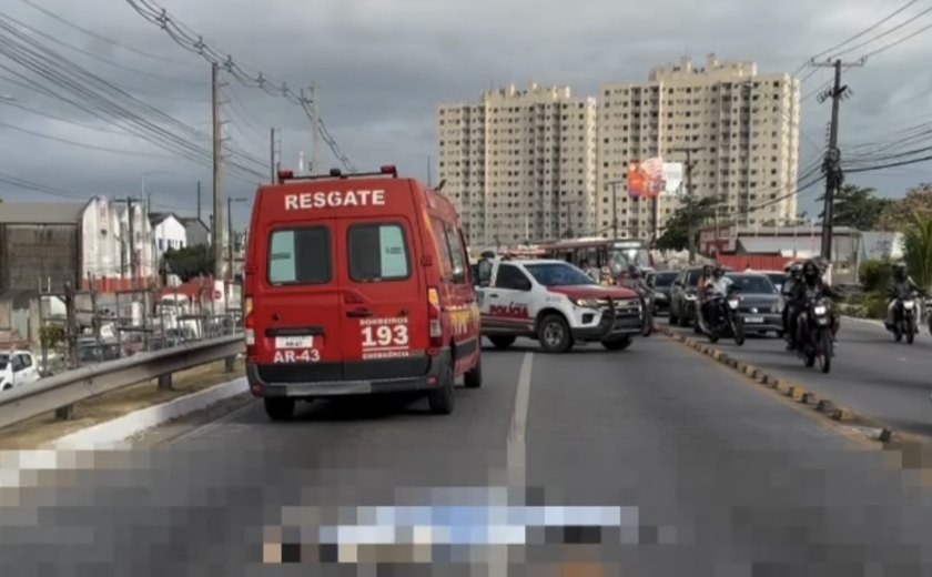 Acidente de trânsito em Maceió deixa vítima fatal na Avenida Menino Marcelo