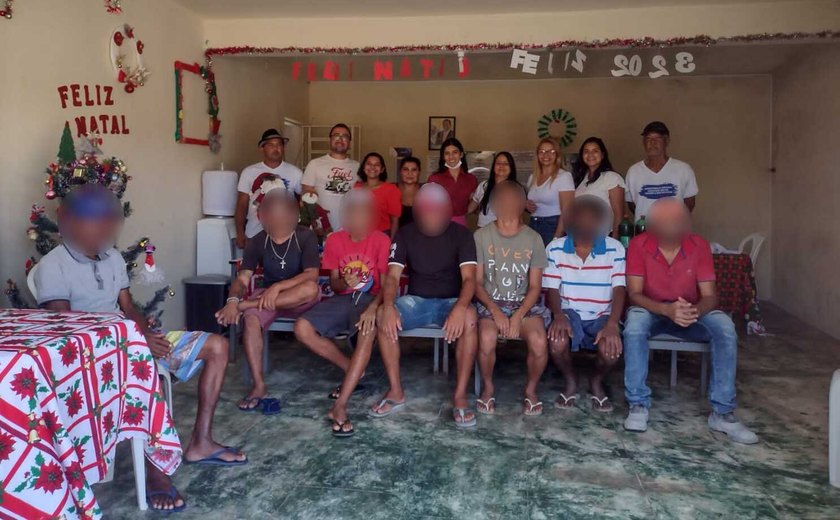 Centro Pop de Palmeira dos Índios organiza ceia natalina para pessoas em situação de rua