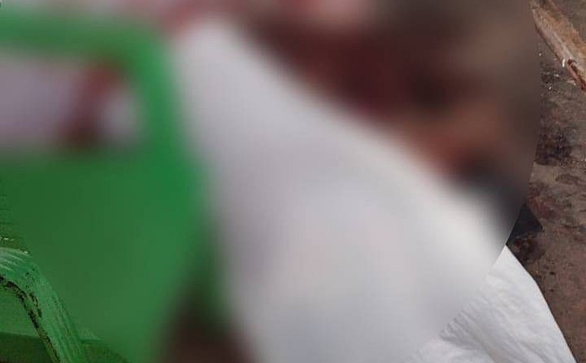 Jovem é assassinado com golpes de faca durante bebedeira em Ibateguara