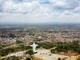 jovem de 21 anos é preso após tentar agredir policial militar com soco em Palmeira dos Índios