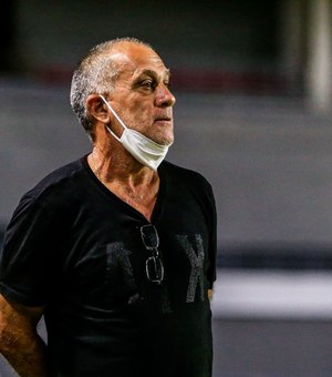 Celso Teixeira não é mais o treinador do ASA
