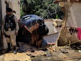 Menino de 9 anos destrava freio de mão e carro invade casa em Paracatu (MG)