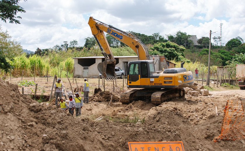 Obra no acesso que liga a Várzea Grande a União dos Palmares pelo Jatobá avança