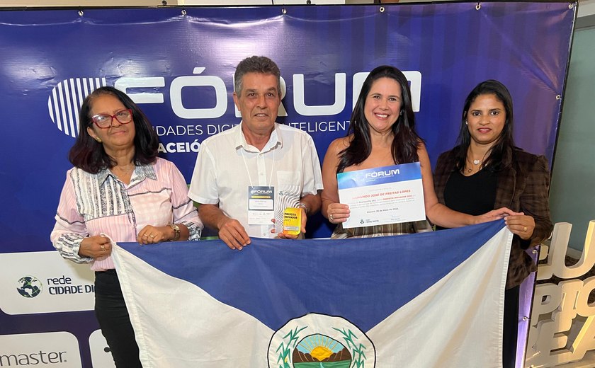 Por iniciativa tecnológica em Branquinha, Neno Freitas recebe título de Prefeito Inovador 2025