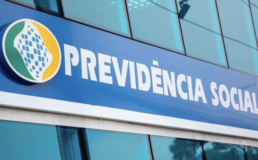 Governo anuncia ressarcimento em parcela única para aposentados com descontos indevidos