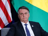 Bolsonaro: “Previsão é o preço da gasolina cair R$2 e o diesel, R$1”