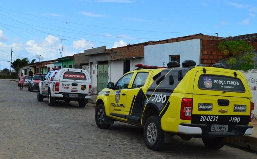 Criança pede socorro e PM prende guarda municipal por espancar ex-esposa no bairro do Clima Bom