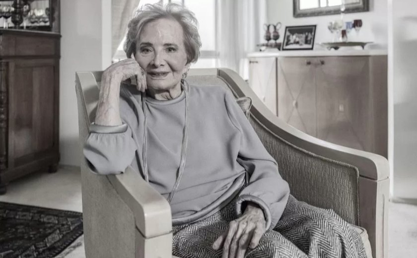 Glória Menezes, ícone da TV e do cinema brasileiro, morre aos 91 anos