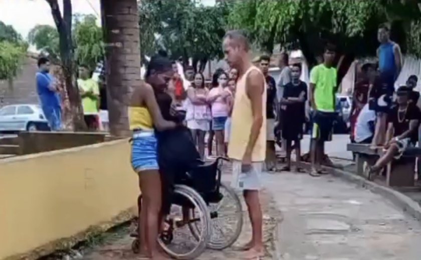 Cadeirante é assassinado a tiros em praça do Benedito Bentes, Maceió