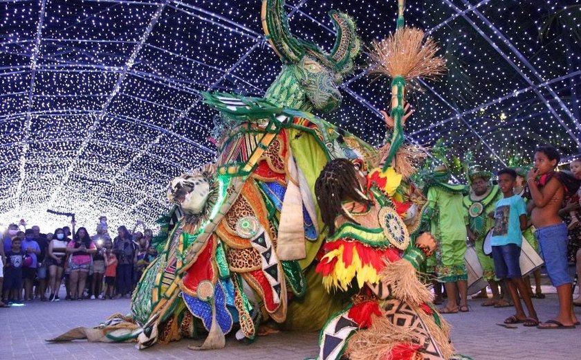 Maceió inicia neste sábado atrações culturais de Natal na orla