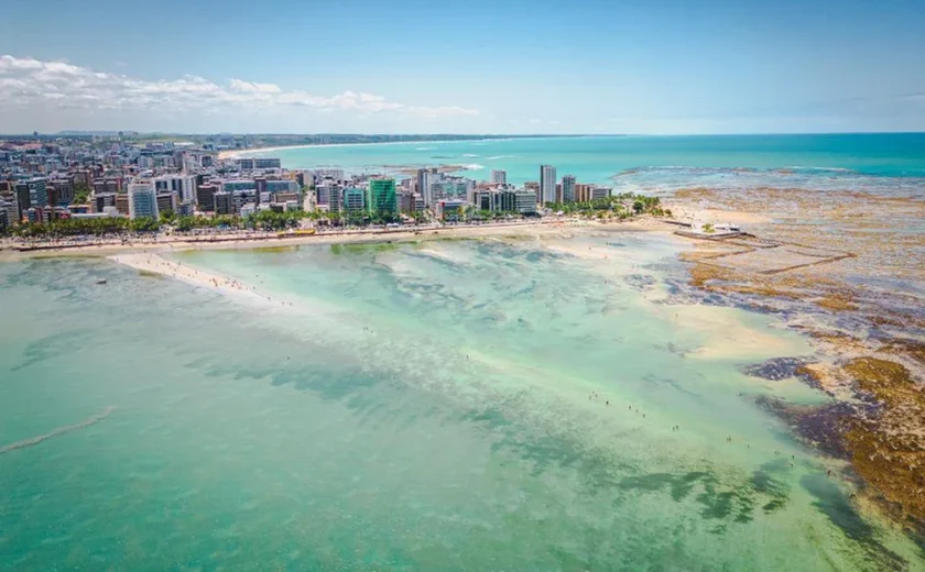 Maceió foi o destino mais vendido do Nordeste e o terceiro no saldo geral do País, diz plataforma hoteleira