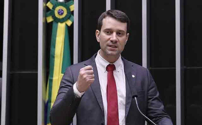 Deputado alagoano apresenta projeto que reduz para 30 dias prazo para perícia médica no INSS