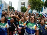 Evangélicos crescem e representam mais de um quarto da população