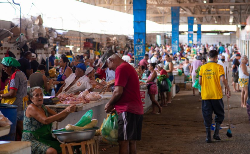 Feriadão da Proclamação da República em Alagoas: saiba o que abre e o que fecha