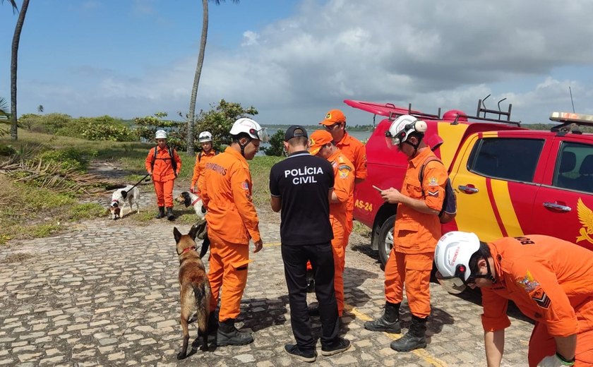 Agentes, bombeiros e cães fazem buscas por cozinheiro desaparecido